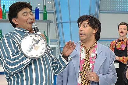 Pedro Manso, imitando Faustão, ao lado de Tom Cavalcante no extinto Show do Tom
