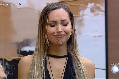 Any chora na sala do a grande conquista
