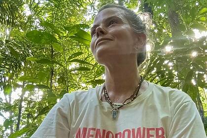 Maria Cândida em foto posada na Amazônia