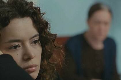 Hatice e Sirin em trecho do capítulo de Força de Mulher
