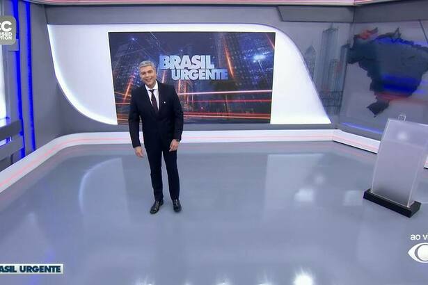 Joel Datena no centro do novo cenário do Brasil Urgente na Band