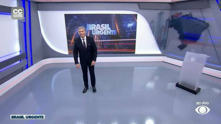 Joel Datena no centro do novo cenário do Brasil Urgente na Band