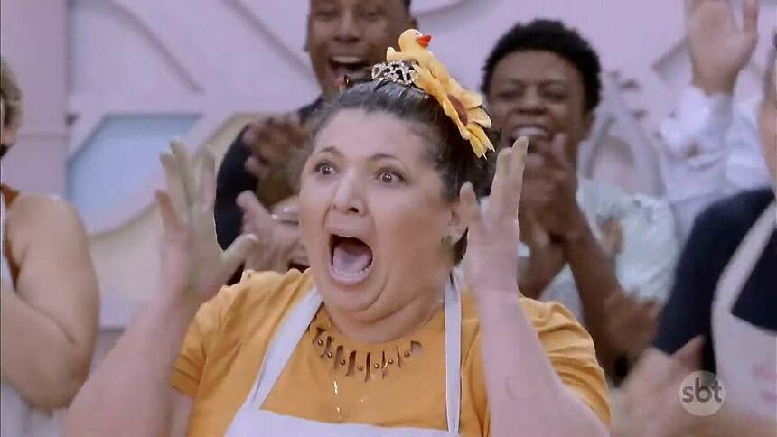 Eli espantada com a vitória no Bake Off Brasil