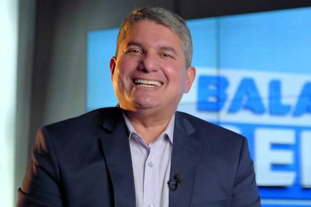 Gernand Lopes sorridente na nova chamada do Balanço Geral PE