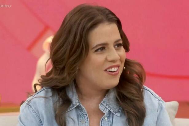 Tati Machado em participação no sofá do Encontro