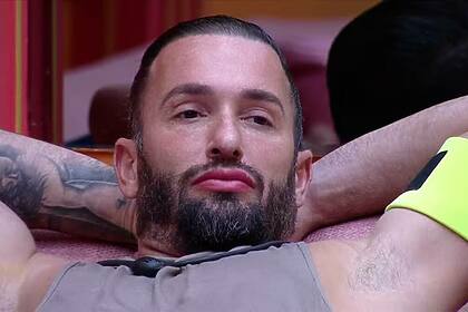 Diego Hypolito na sala do BBB 25