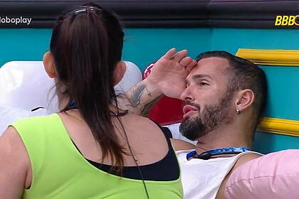 Diego e Daniele Hypolito em conversa na academia do BBB 25