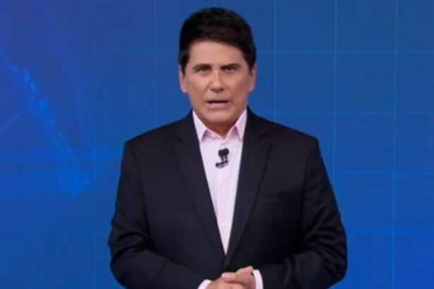 Cesar Filho no cenário do SBT Brasil