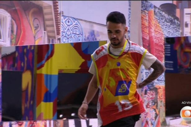 João Gabriel no gramado da Prova do Líder do BBB 25