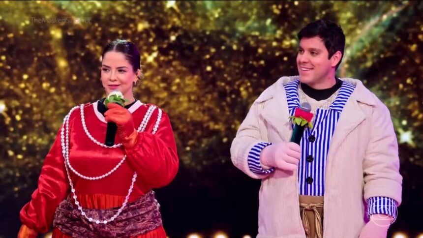 Maria Cecilia e Rodolfo, após ser desmascarados como Catarina e Petruchio, no The Masked Singer Brasil