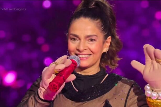 Claudia Ohana após ser desmarcada como Tieta no The Masked Singer