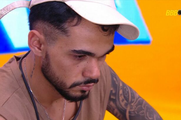 João Pedro em trecho da dinâmica Perde e Ganha