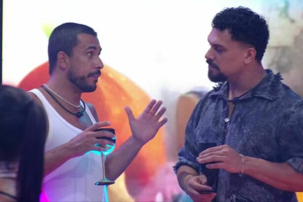 Maike e Vinicius em conversa na festa do BBB 25