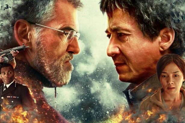 Jackie Chan olhando para o vilão em arte do filme O Estrangeiro, exibido no Cine Maior da RECORD
