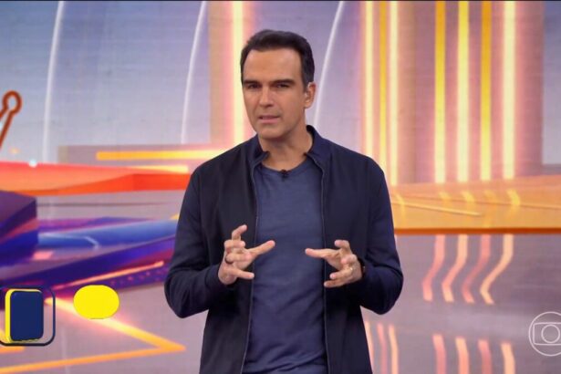 Tadeu Schmidt no cenário do BBB 25