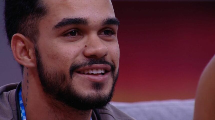 João Pedro chora no almoço do Anjo no BBB 25 ao ver presente do anjo