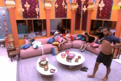 Maike veste a camisa para entrar no confessionário do bbb 25