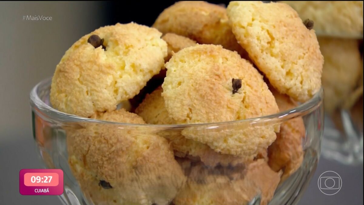 Coco Da Receita Mais Você (01/05): Docinho de coco prático da Ana Maria Braga