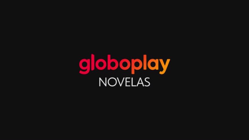 Logo do Globoplay Novelas com o logo original do Globoplay em tons laranja e amarelo e o fundo preto, com a palavra "NOVELAS" em caixa alta