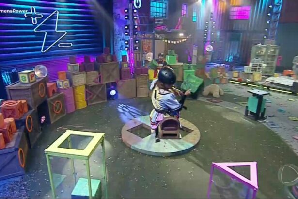 cenário com gangorra e figuras geométricas na Prova dos Casais do Power Couple Brasil 7