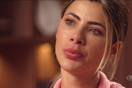 Naiara chorando, em trecho da eliminação no MasterChef