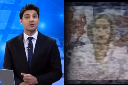 Apresentador Rafael Alagarte em frente ao notebook apresentando o News das 19h dividindo tela com trecho das mensagens misteriosas que invadiram a transmissão da Record News