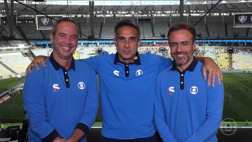Caio Ribeiro, Gustavo Villani e Roger Flores em trecho de transmissão da TV Globo direto do Maracanã