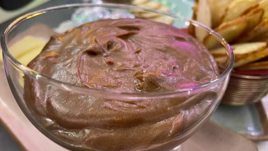 Doce de leite com leite em pó em trecho de receita no Mais Você
