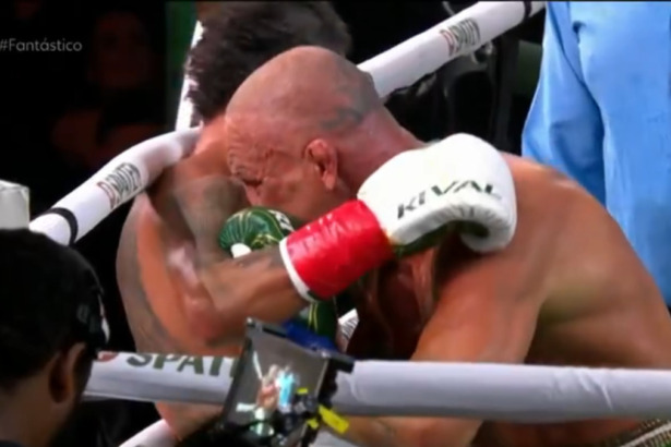 Popó e Wanderlei Silva em trecho da luta no Spaten Fight Night