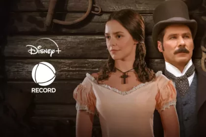 Isauara ao lado de Leôncio no poster de divulgação de A Escrava Isaura junto com o logo do Disney+ e da RECORD