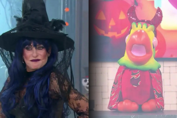 Ana Maria Braga de vestido preto e cabelo azul de bruxa ao lado do Louro Mané vestido de diabinho no cenário od Mais Você