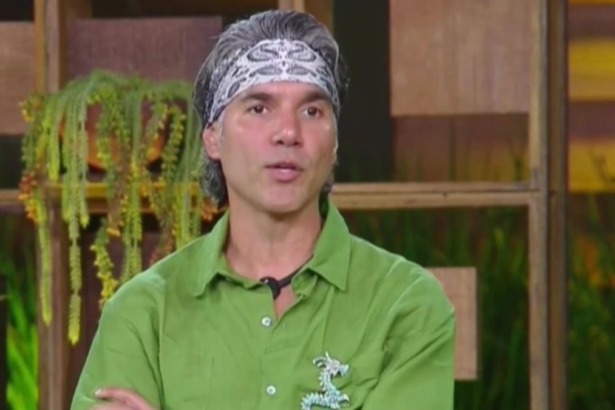 Fernando Sampaio em trecho da noite de eliminação em A Fazenda