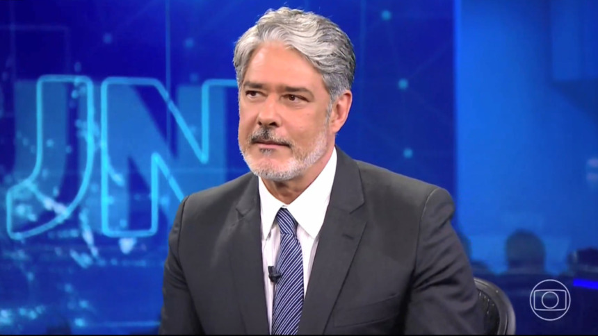 William Bonner em trecho de despedida na bancada do Jornal Nacional