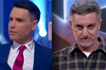 Luiz Bacci, vestindo terno e gravata, Luciano Huck, com o rosto apreensivo no Domingão, em uma montagem