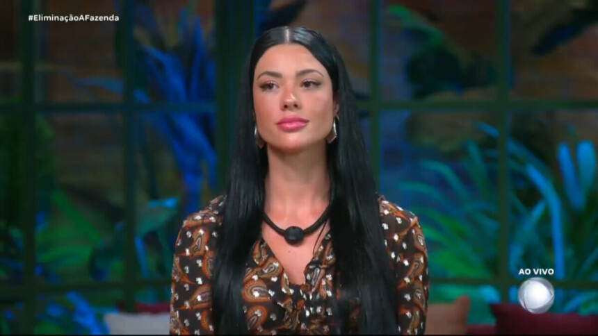 Rayane em trecho da Noite de Eliminação em A Fazenda