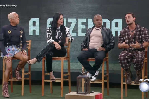Walério, Rayane, Toninho e Mesquita sentados no banquinho da Roça