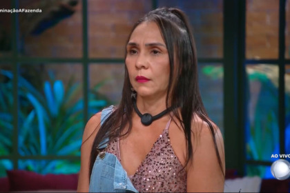 Yoná em trecho da noite de eliminação em A Fazenda