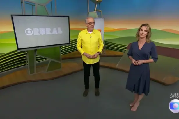 Nélson Araújo e Helen Martins caminhando pelo cenário do Globo Rural