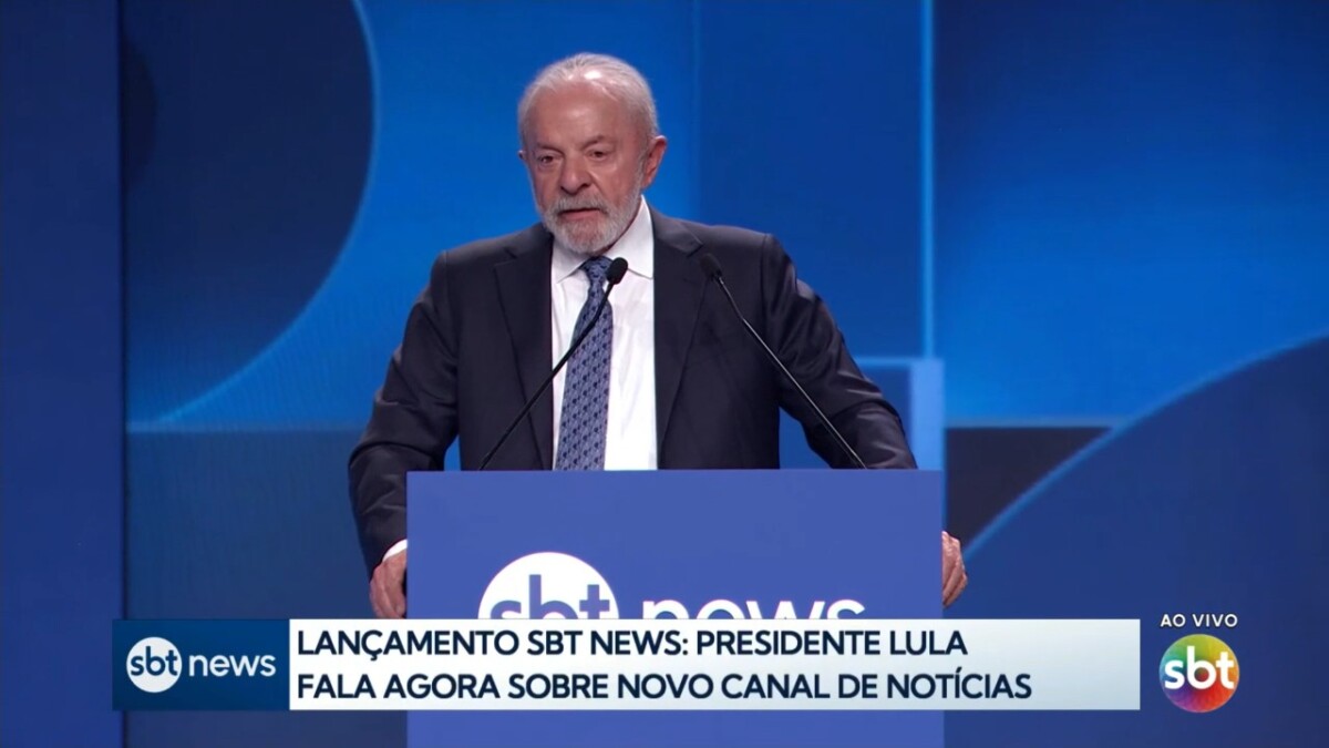Lula discursa no evento de lançamento do SBT News