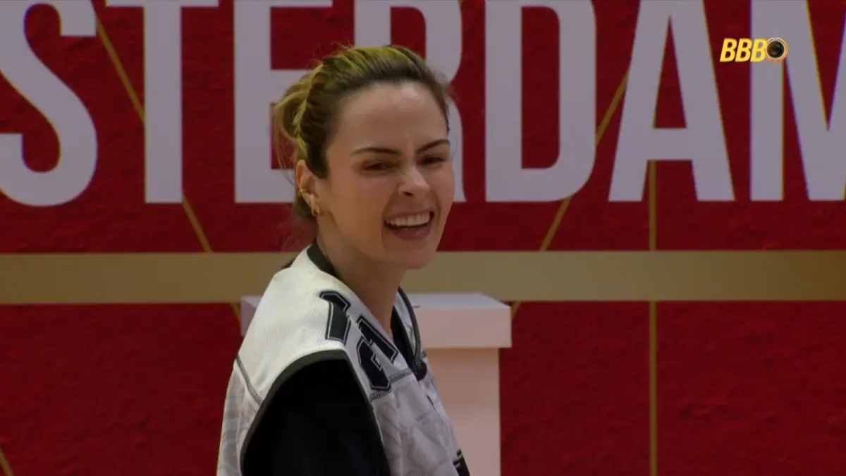 Ana Paula sorrindo após perder a Prova do Anjo do BBB 26