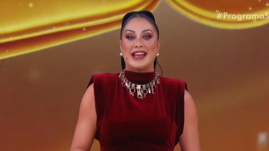Helen Ganzarolli em trecho do 3º sorteio da Tele Sena de Ano Novo