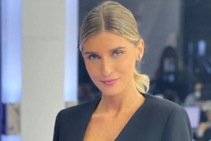 Joana Treptow na redação de jornalismo da Band