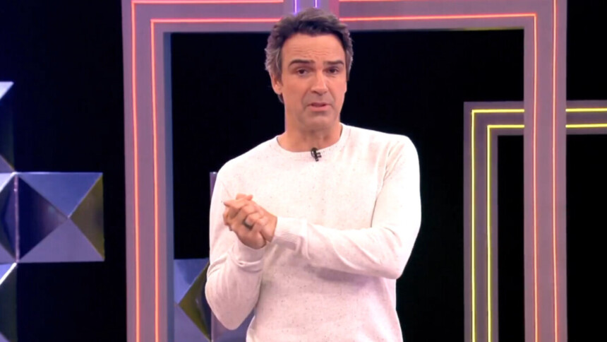Tadeu Schmidt no estúdio do BBB 26