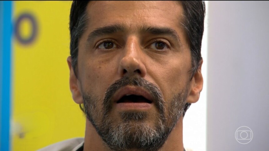 Alberto Cowboy com a boca aberta na sala da informação privilegiada do BBB 26