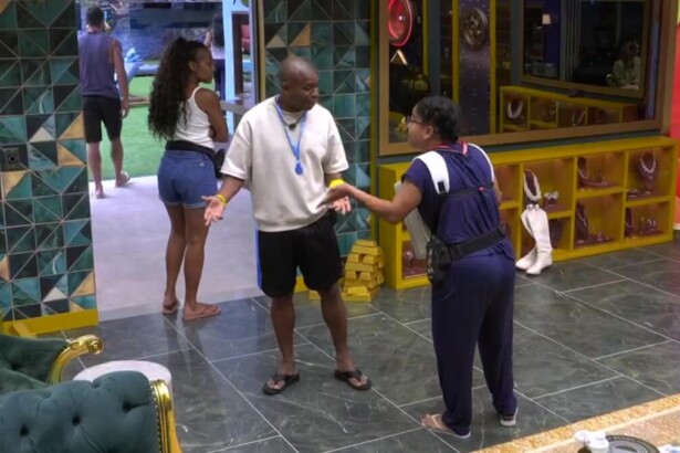 Edilson e Milena em trecho de treta na sala do BBB 26