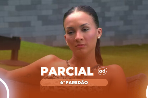 Maxiane olha triste para os aliados no gramado do BBB 26
