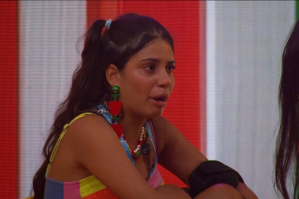 Gabriela com a boca aberta chorando na festa do BBB 26