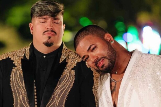 Hytalo Santos e marido Israel Vicente posando juntos