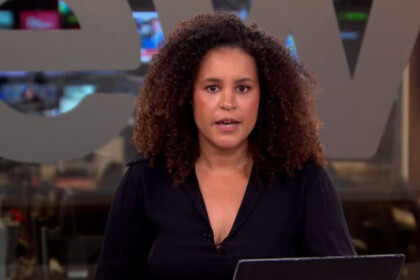 Marcelly Setúbal no estúdio da GloboNews, em trecho do Plantão da Globo