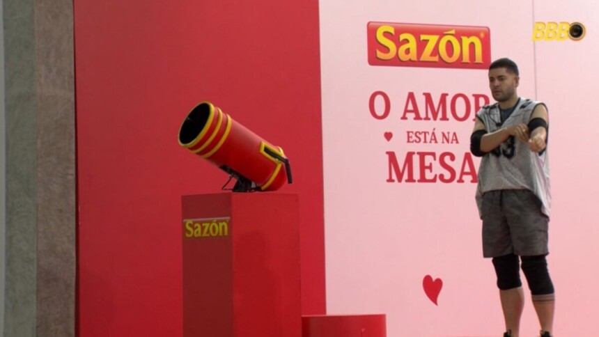 Marcelo no cenário da Prova do Anjo no BBB 26